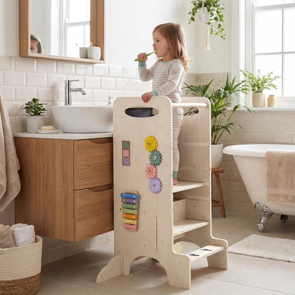Torre Montessoriana in Legno Bambini, Torre di Apprendimento 3 Altezze Regolabili con Giochi Educativi e Lavagna, Corrimano Sicurezza e Piedini Antiribaltamento, per Cucina e Bagno