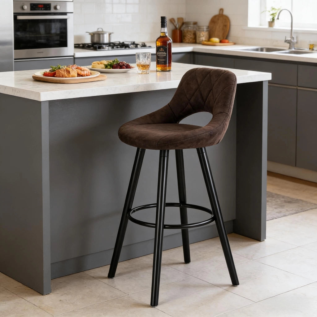 Sgabello da bar moderno in tessuto e legno massello, colore marrone scuro, con schienale, altezza seduta 68 cm, portata 100 kg