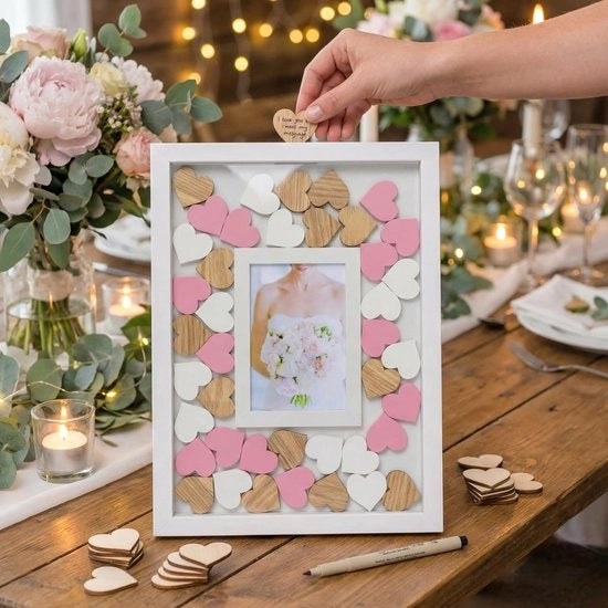 Diario di famiglia con cornice in legno - 42 cuori da riempire - cornice per foto per ricordi - 38 x 28 cm - ideale per matrimoni/anniversari - Album di ricordi