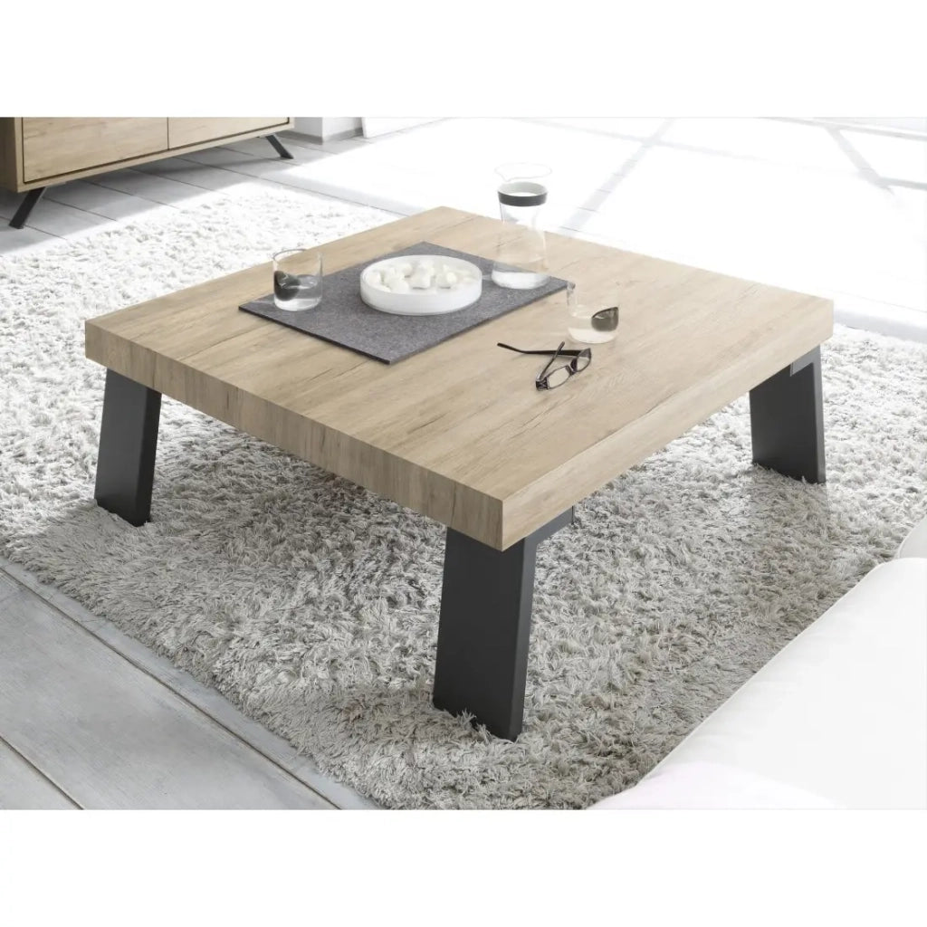 Tavolino con gambe in metallo, Collezione SHOW, colore rovere chiaro