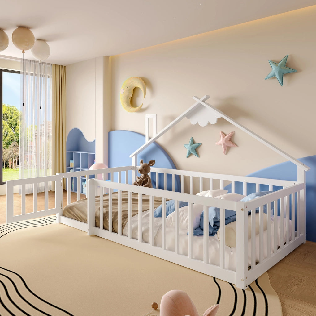 Letto per bambini 90x190 cm; casetta con sponda di sicurezza; legno e MDF; bianco (Senza materasso)