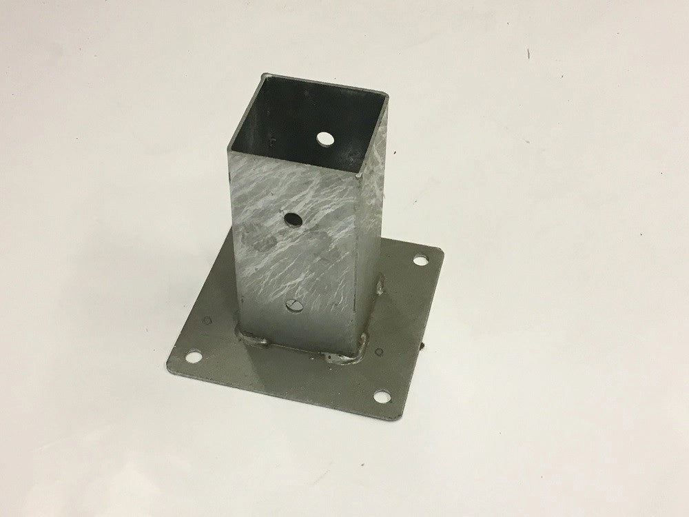 PORTAPILASTRO A BICCHIERE PER PALO QUADRO  CM. 9x9 4PZ