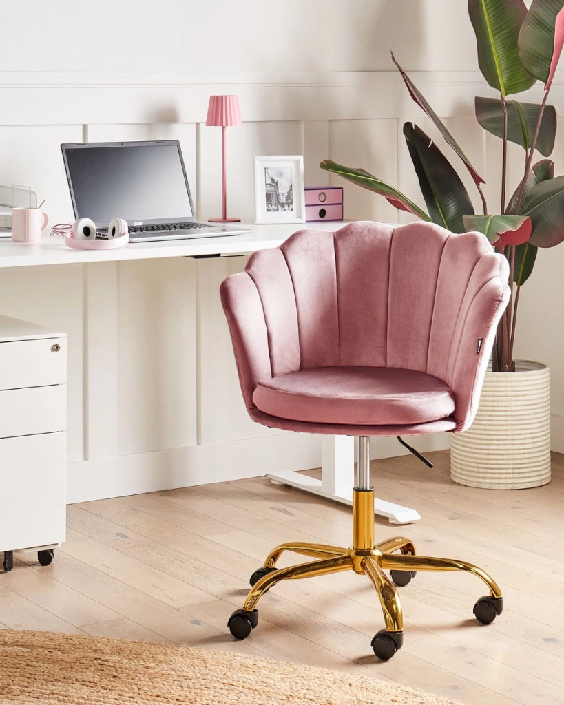 Sedia da ufficio in velluto di colore rosa con base girevole altezza regolabile elegante moderna