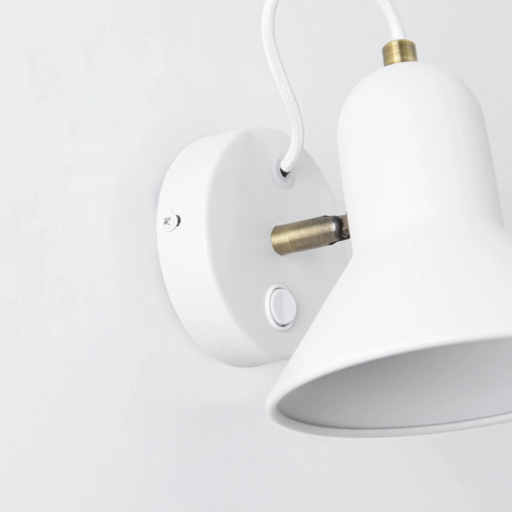 Applique Astama bianca 1xE27 con interruttore Light Prestige