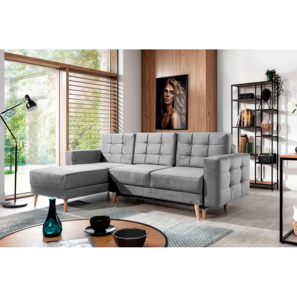 Divano ad angolo convertibile HASGARD 3 posti grigio 248x162 cm - con vano contenitore e piedi in legno