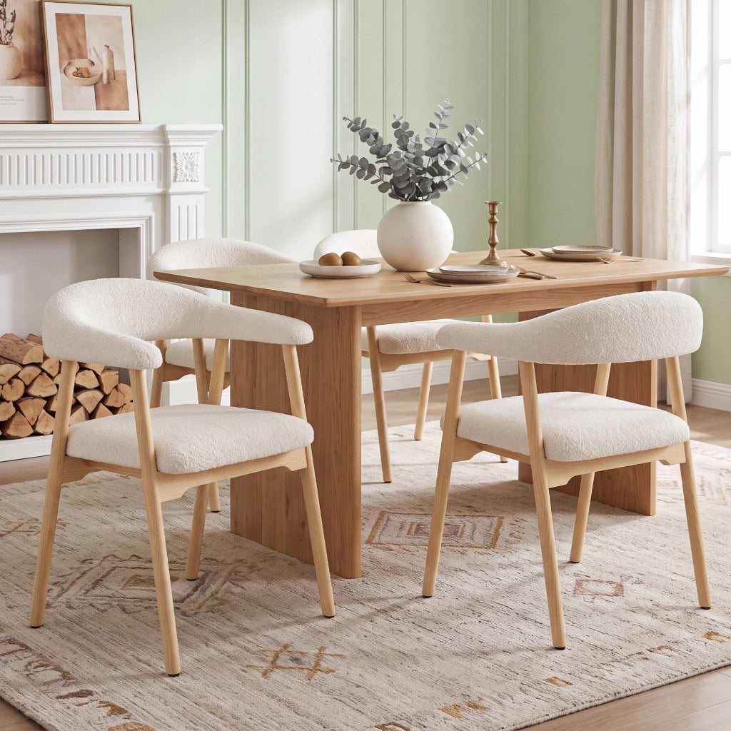Set di 2 sedie da pranzo in legno massello con rivestimento bouclé, colore naturale