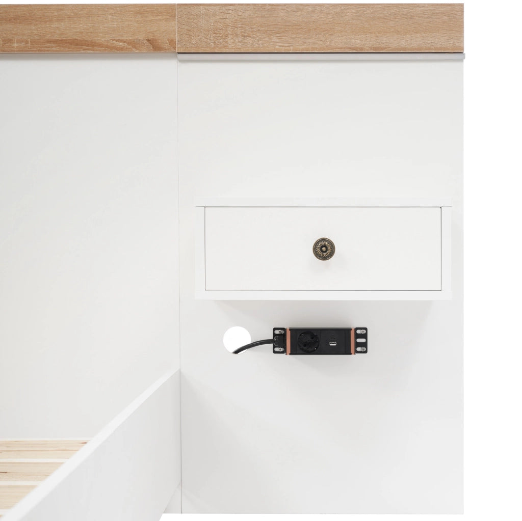 Letto matrimoniale con 2 comodini LED e prese USB/Type-C, 140x200 cm
