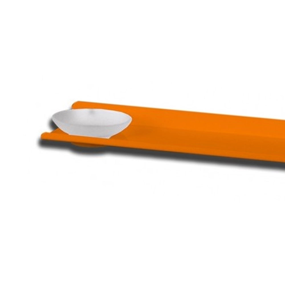 Mensola allumionio arancio con bicchiere e piattino porta sapone