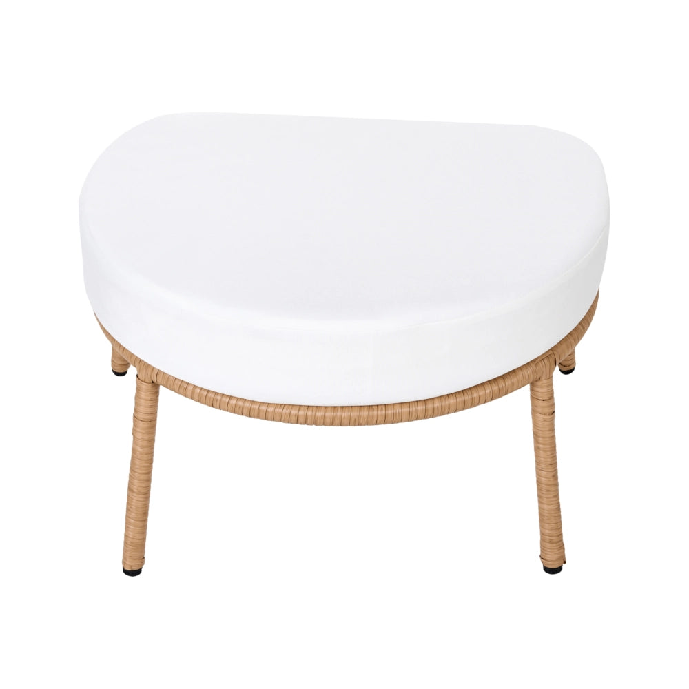 Sedia da Giardino con Poggiapiedi in Rattan PE Marrone Chiaro Struttura in Acciaio e Gambe in Metallo Cuscini Bianco Sporco Arredo da Esterno