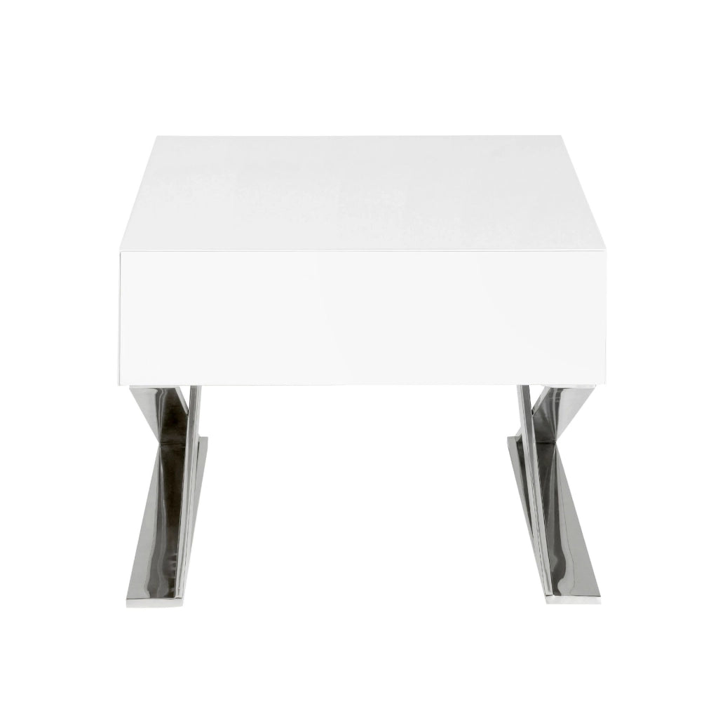 Comodino in legno bianco e acciaio cromato