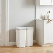 Cestino della Spazzatura Bianco 48,5 x 28 x 51 cm PP 42033395
