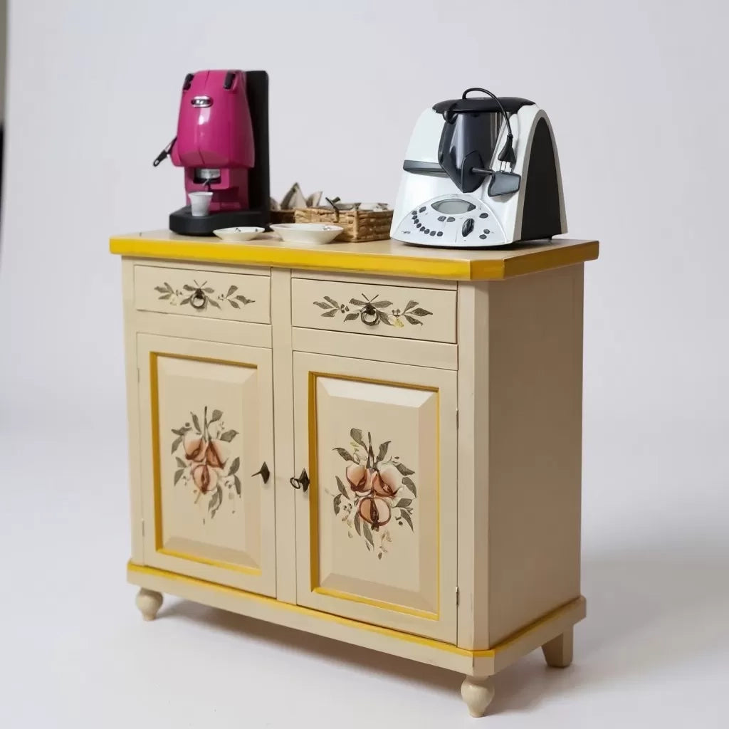 Credenza 2 ante legno bianca anticata decorata filo giallo 104x43x98 - Mobili 2G