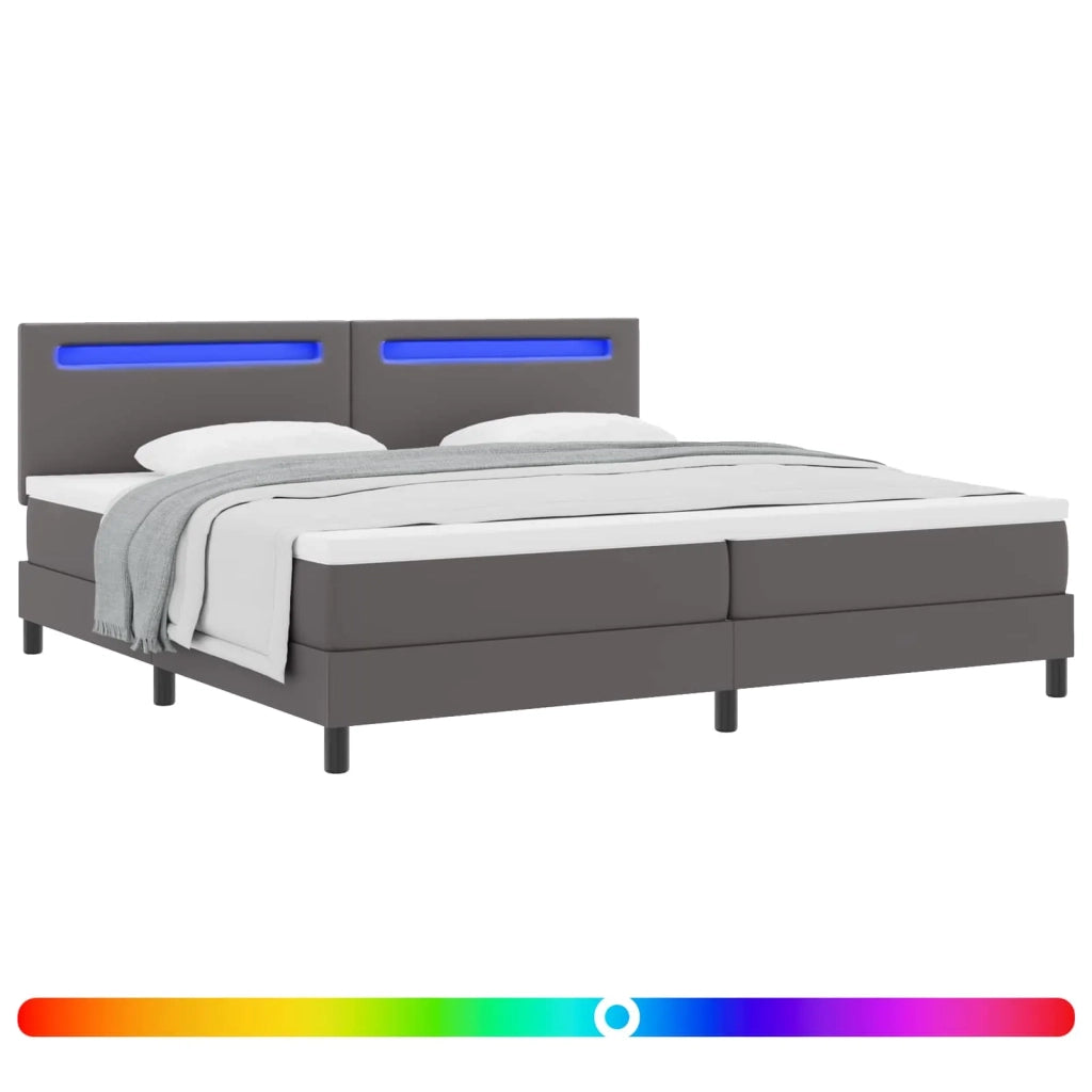 Letto a molle con materasso Grigio 200 x 200 cm Pelle sintetica 3339066