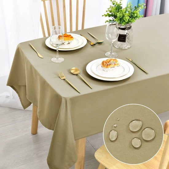 Tavolo Khaki Copertina 135x180cm Resistente alle Macchie Lavabile Copertina per Tavolo Impermeabile per Cucina, Giardino, Festa, Matrimonio o Casa