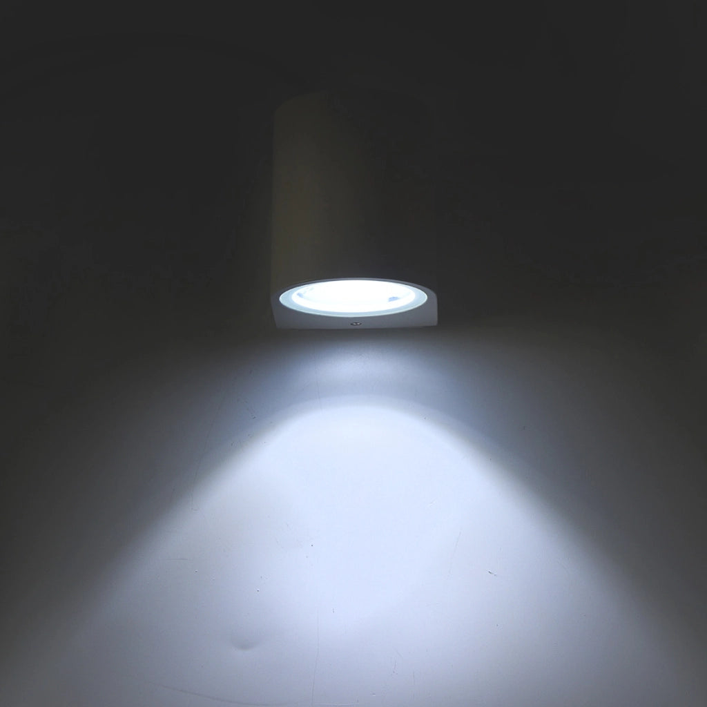 APPLIQUE LED 3W PER INTERNI CON MONO-EMISSIONE LUMINOSA 6500K° - DESIGN SEMICILINDRICO IN ALLUMINIO BIANCO AD ALTA EFFICIENZA ENERGETICA