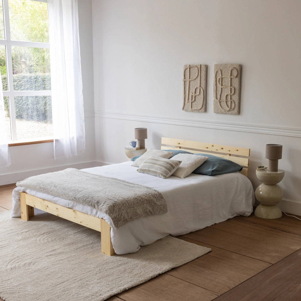 Letto in legno con testiera 140x200cm FINN