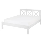 Letto in Legno Bianco con Rete a Doghe Design Elegante 140 x 200 cm