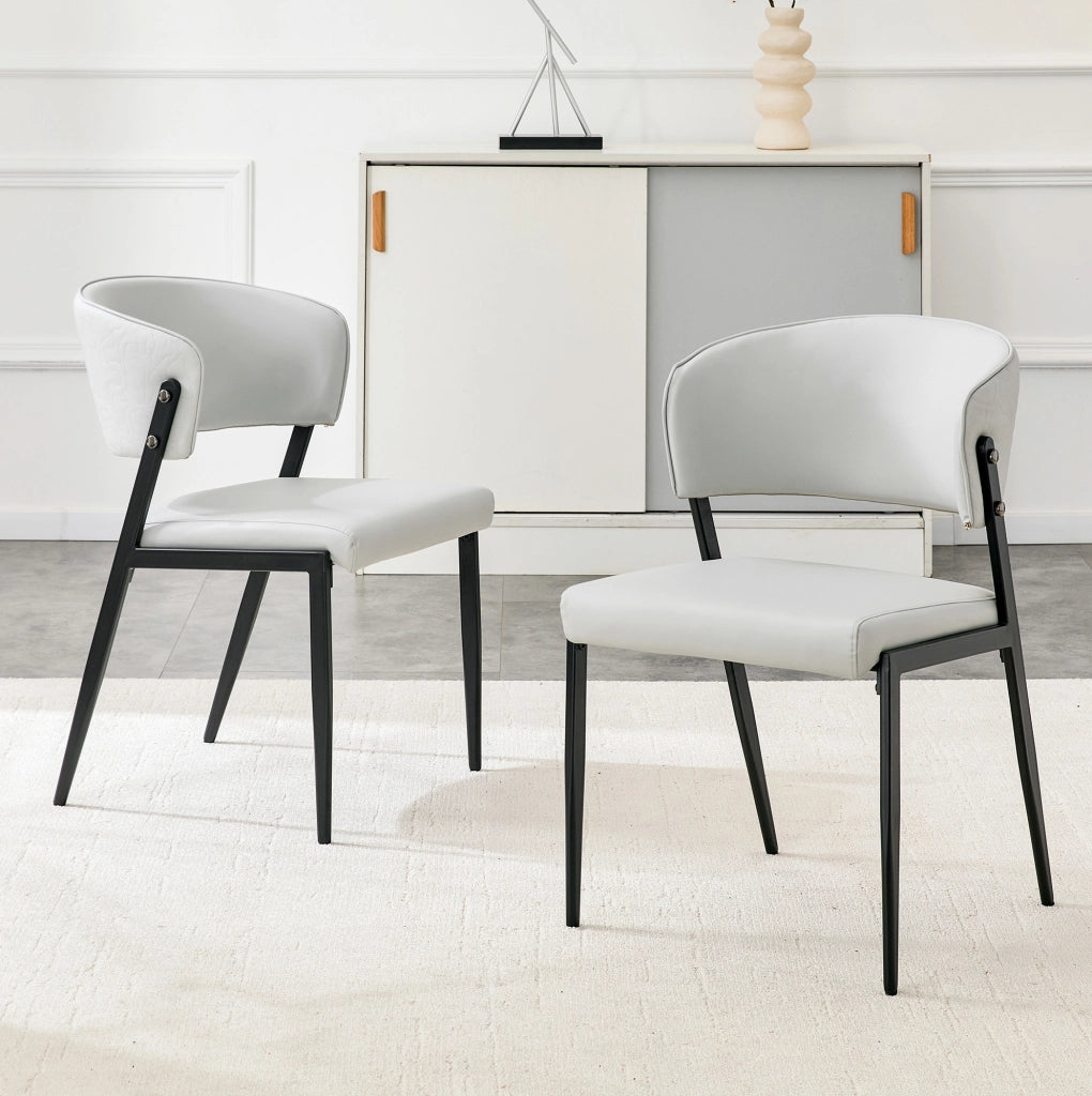 Set di 2 sedie da pranzo con schienale curvo e protezioni antiscivolo in PU grigio chiaro
