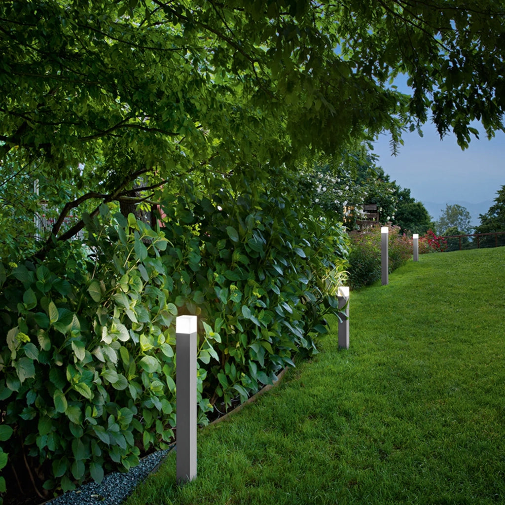 Paletto Esterno Moderno Tower Alluminio Grigio 1 Luce E27 Ip54 H90