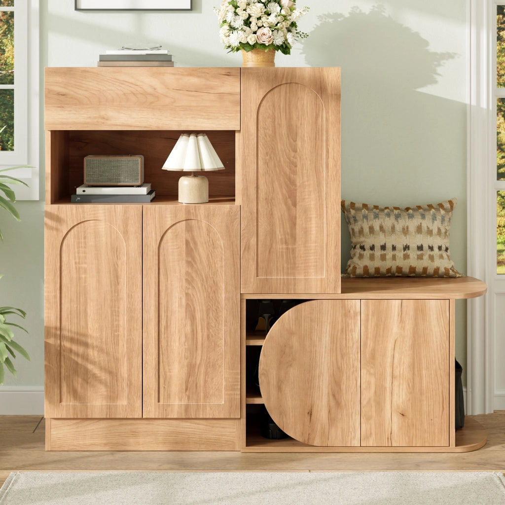 Mobile scarpiera con panca e cassetto, 5 ante e vani aperti, design moderno in finitura naturale, 130 x 35 x 110,5 cm