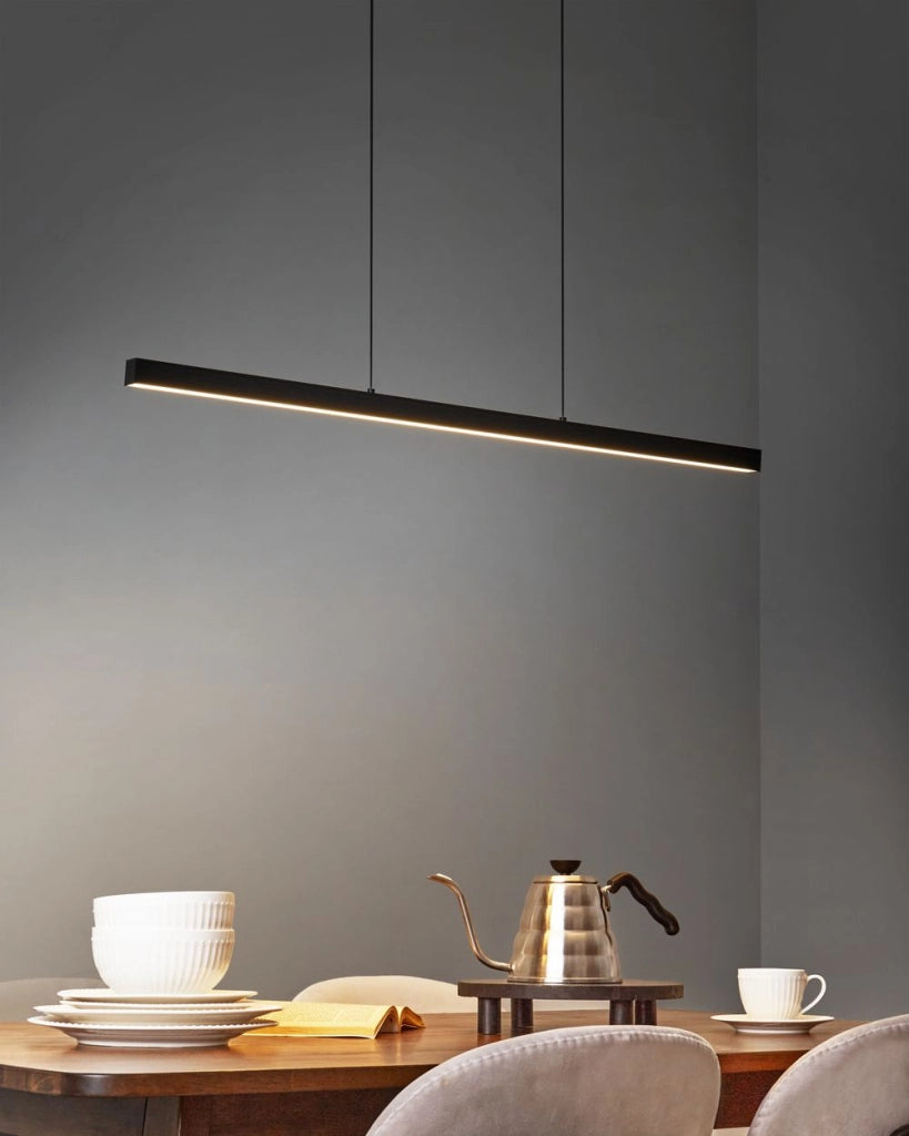 Lampada a sospensione Base in ferro alluminio nero con telecomando Luce LED integrata a sospensione Illuminazione moderna