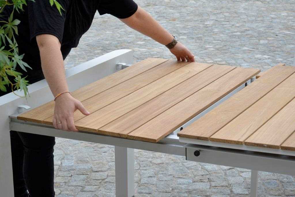 Tavolo Allungabile da Giardino 180/240x100xh76 cm in Alluminio Idaho Plus Bianco