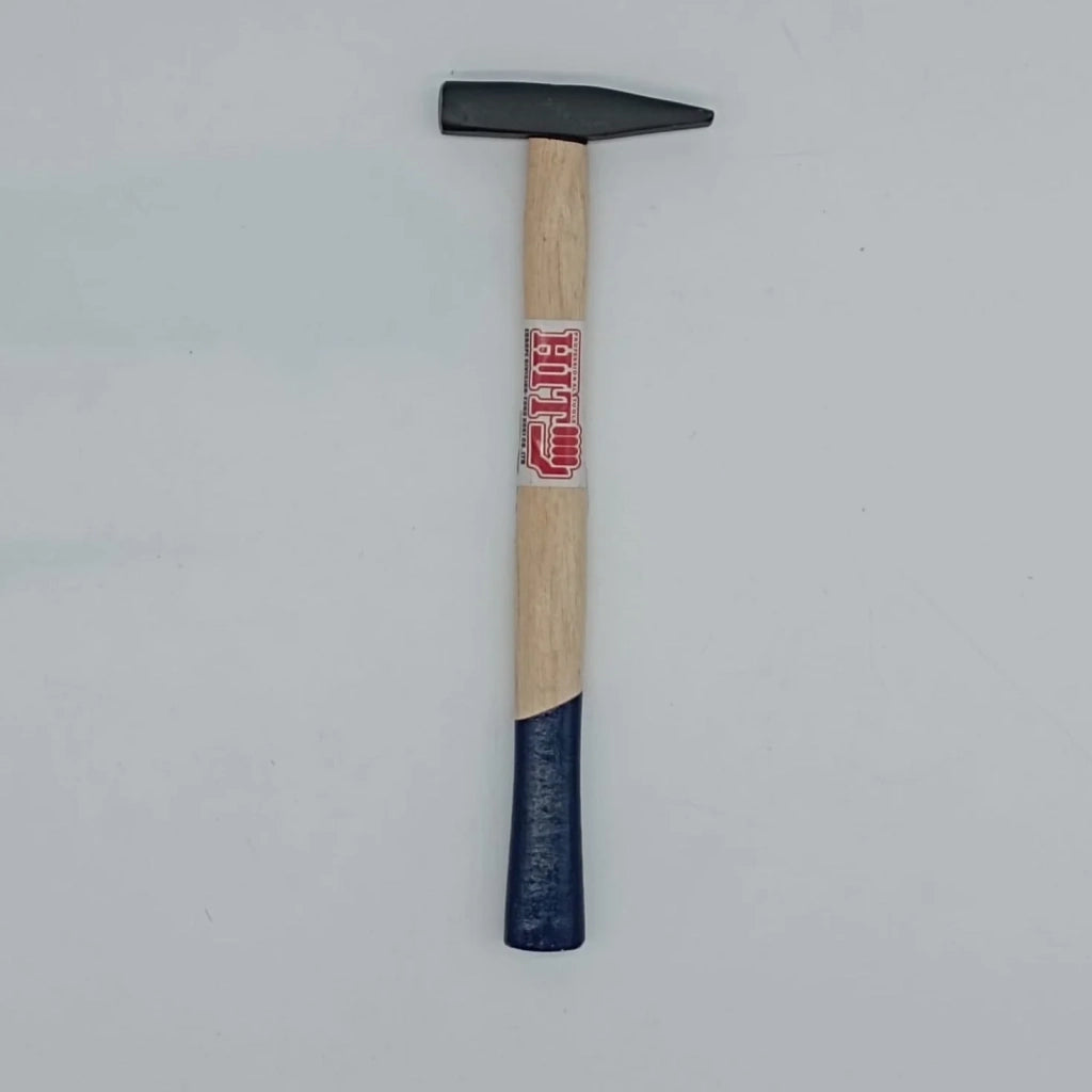 Modello tedesco  a penna a a punta dritta vari formati  con manico in legno - gr 100