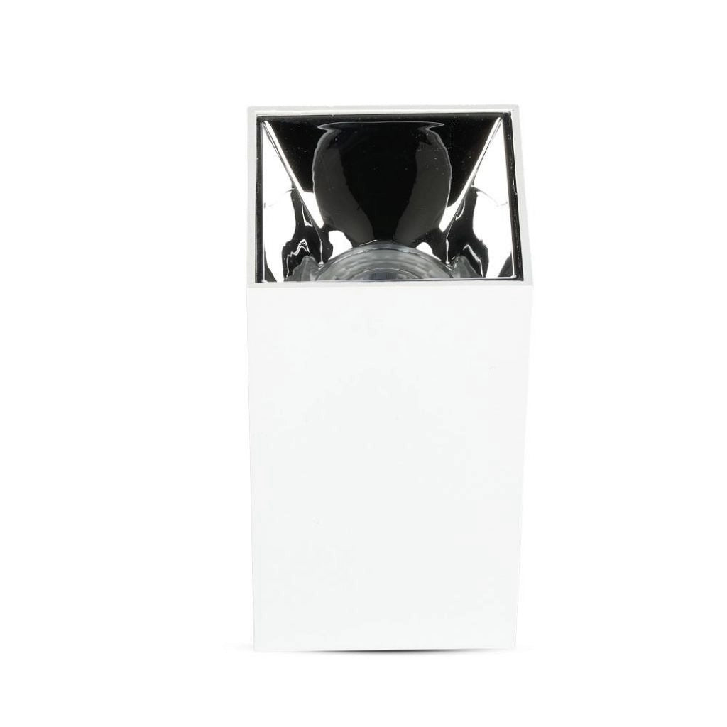 V-TAC VT-882 Faretto Portafaretto LED Montaggio a Plafone Soffitto Quadrato GU10 Corpo Bianco Riflettore Cromato SKU 8585