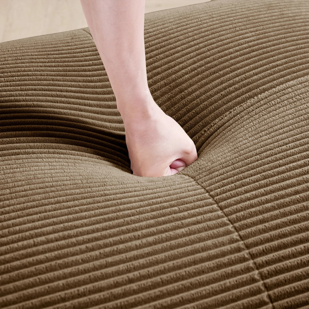 Divano angolare modulare senza montaggio in tessuto effetto velluto con braccioli ergonomici e base antiscivolo marrone