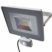 Faro LED 30W Luce alta Luminosità 3700lm Faretto Esterno con Sensore Movimento