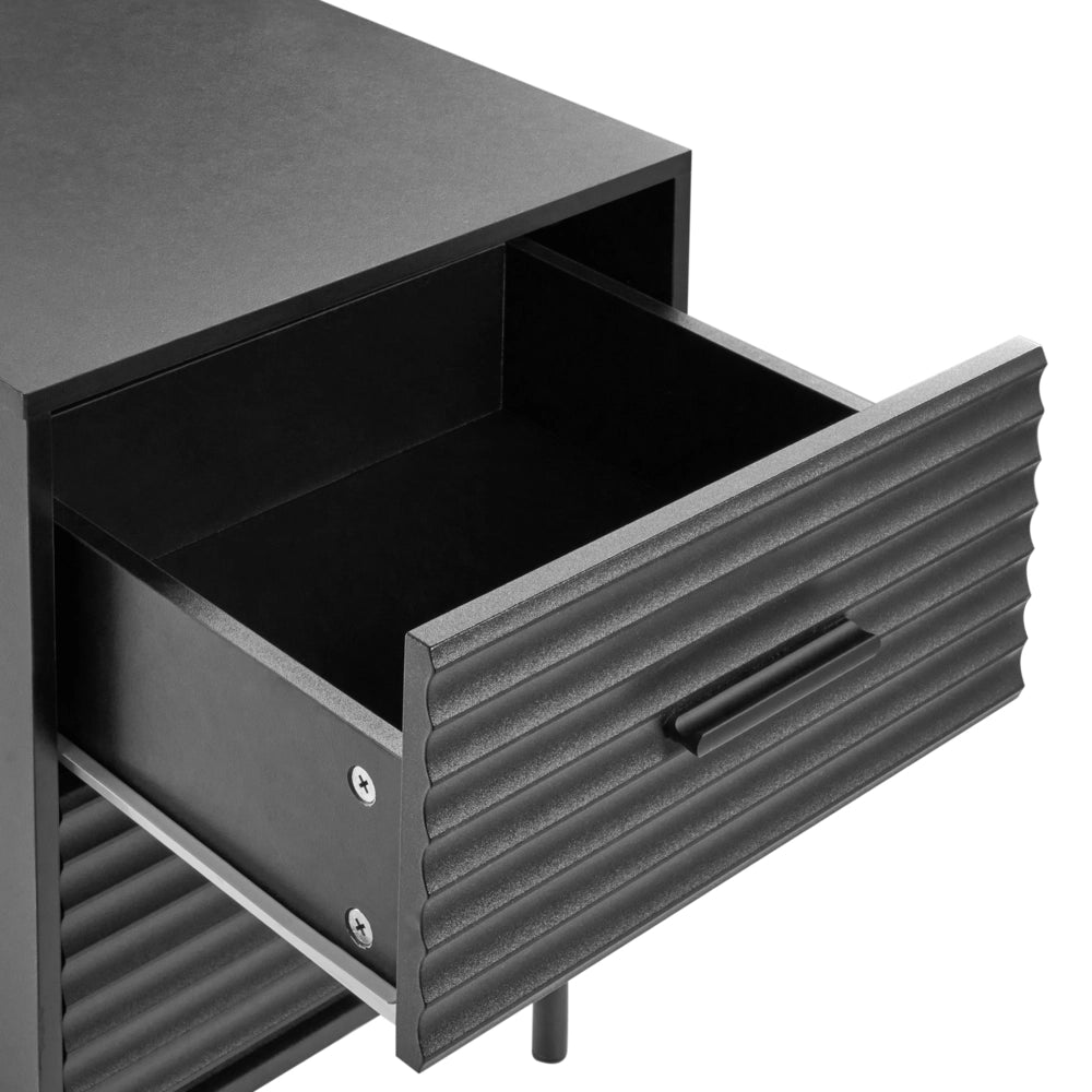 Comodino a 2 cassetti in truciolato nero con gambe in metallo mobile contenitore moderno design scanalato camera da letto
