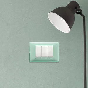 Placca classica 4 moduli serie plana vimar 14654 *** colore bianco, confezione 1