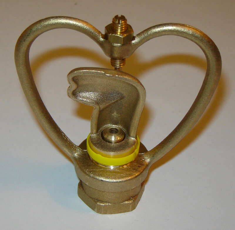 Irrigatore Rotante con Treppiede per Prato in Acciaio Zincato 546Z Agrati