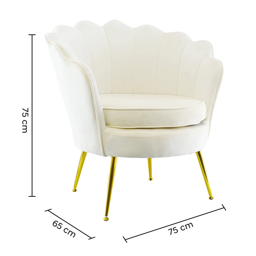 Poltrona Imbottita Schienale a Conchiglia in Velluto Piedi Oro Beige