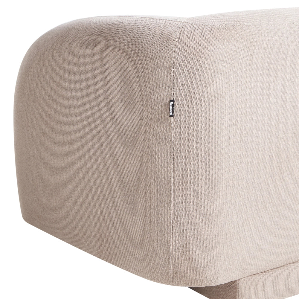 Poltrona in tessuto tortora stile retro glam art decor con braccioli