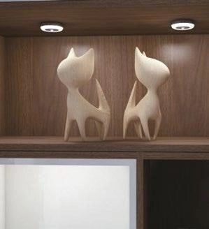 LAMPADA LED SHELF BIANCO E SILVER LED 1W 110LM 4000K CON SENSORE DI MOVIMENTO CON BATTERIA RICARICABILE 7X2,15CM