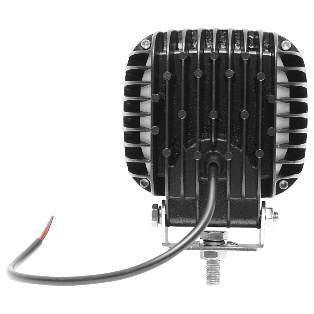 Lampada con 15 LED 10-30V 48W, angolo del fascio 30 gradi, tipo spot Breckner Germany