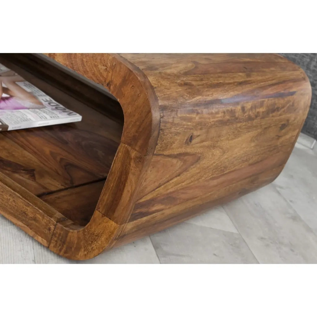 Tavolino basso CURVIA 100 cm in legno di Sheesham - Design moderno con nicchie aperte