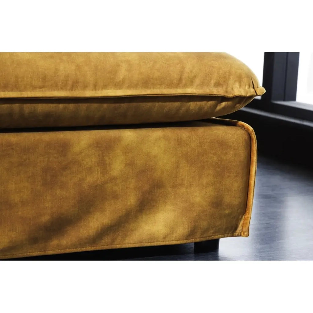 Pouf KALIA – Giallo senape – Velluto – Pouf contemporaneo