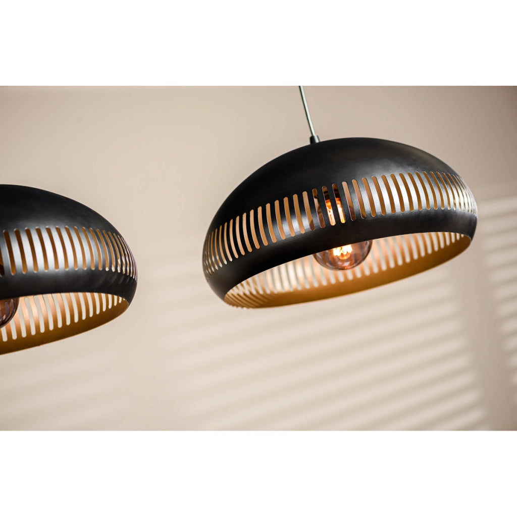 Sospensione lineare H340 nera a 3 luci con cupole in metallo