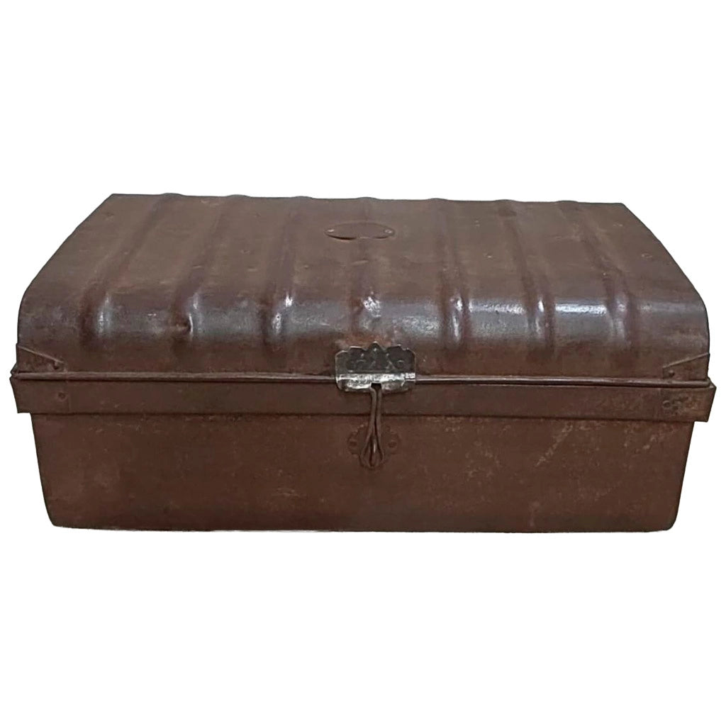 Valigia artigianale in metallo, 67x37x25h cm