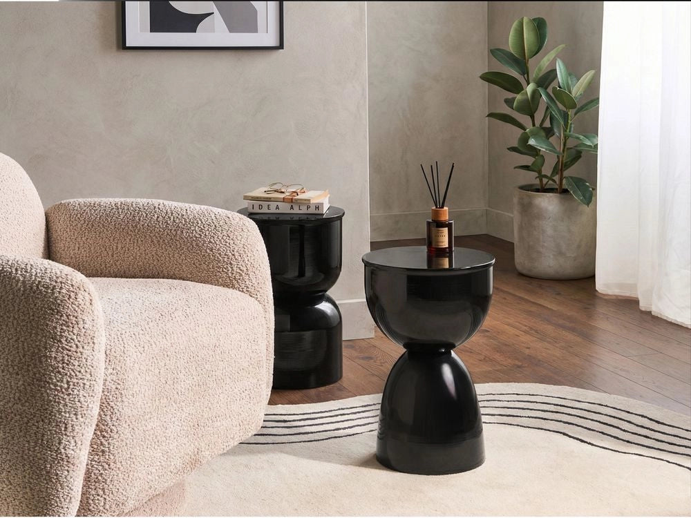 Tavolino Accent in ferro verniciato nero per soggiorno e camera da letto