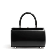 Borsa a tracolla da donna in vera pelle, semplice ed elegante, colore nero.
