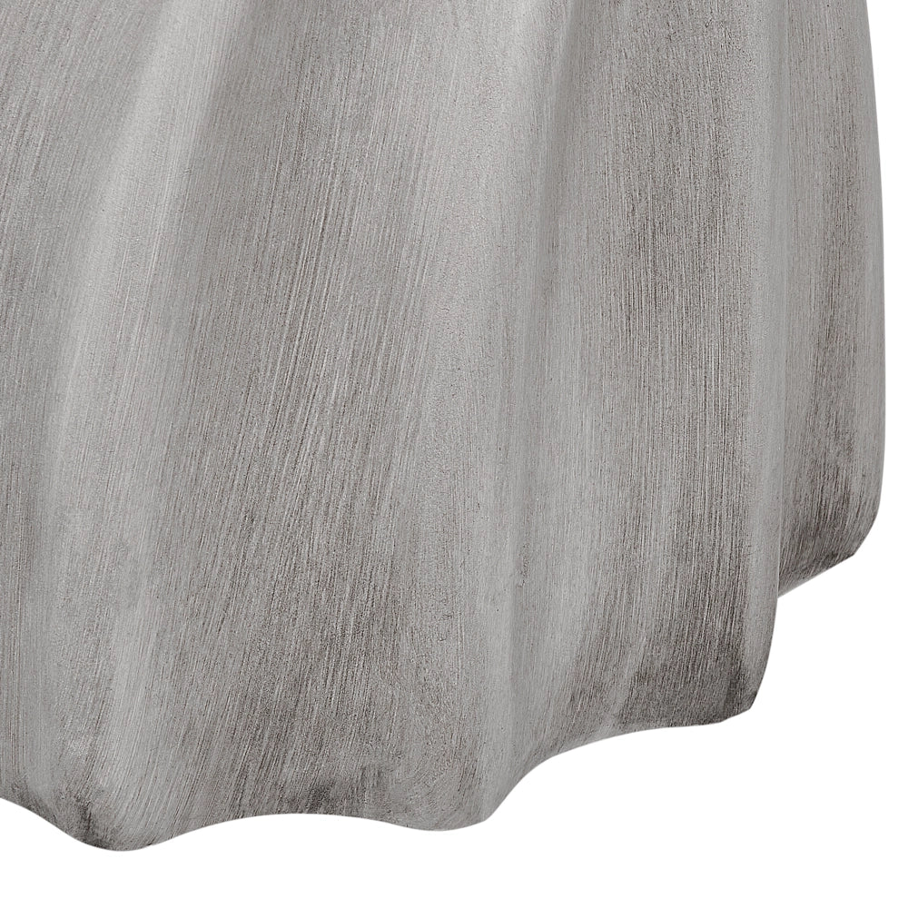 Tavolino d'angolo Grigio MgO Fibra di vetro Piano rotondo Forma a clessidra Macchia UV Ruggine Acqua Resistente al vento Soggiorno moderno all'aperto