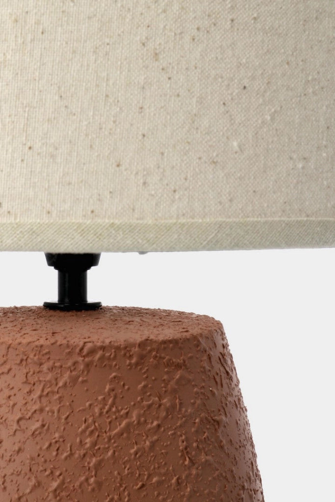 Lampada da Tavolo con Base in Ceramica e Paralume in Lino - MEI-HSUAN