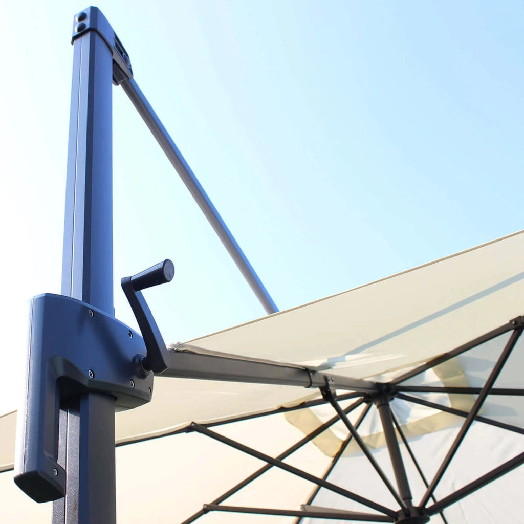 Ombrellone da giardino 3x3 con telo in poliestere Ecru palo Nero antivento mod. Newton