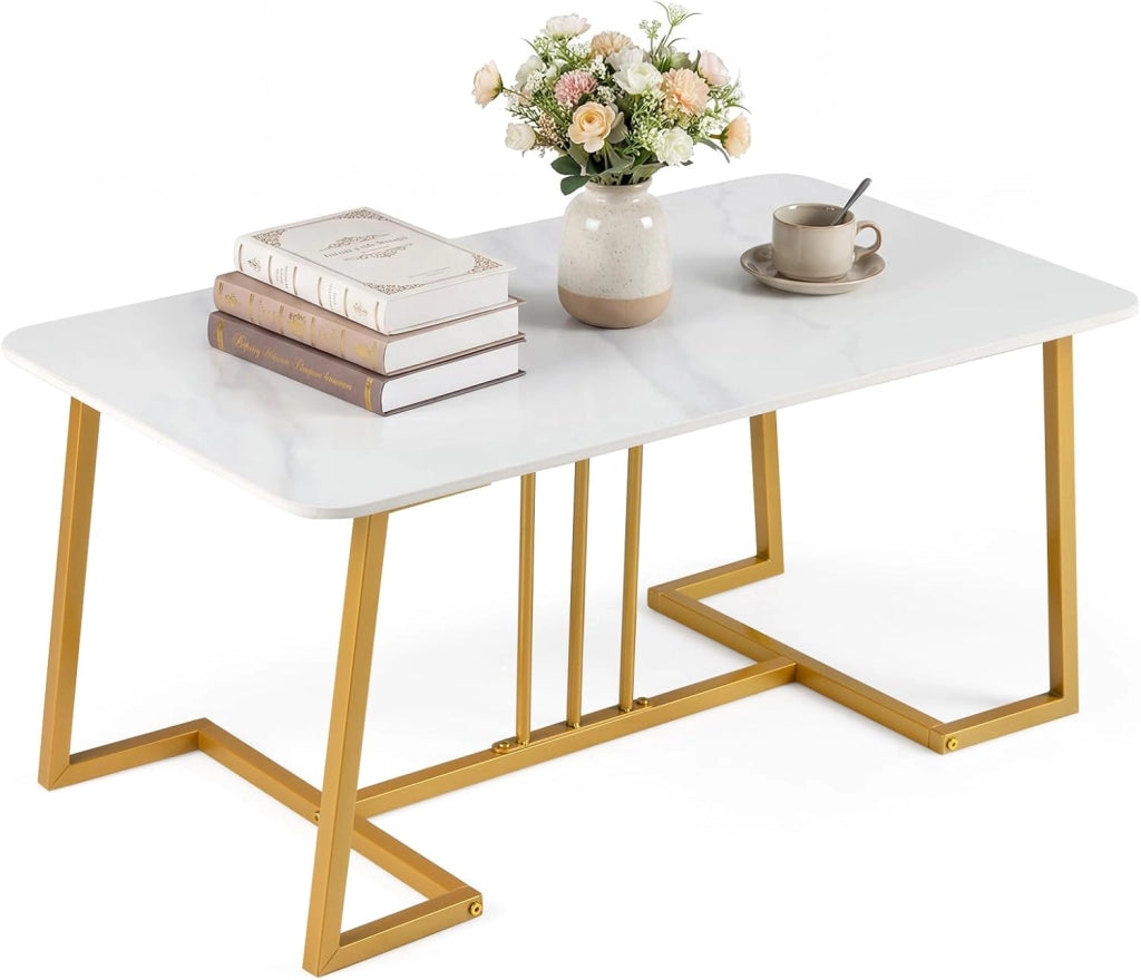 Tavolino da Caffè Rettangolare, Tavolino da Salotto Moderno con Ampio Piano in Effetto di Marmo e Gambe in Metallo Dorato, Perfetto per Soggiorno, Ufficio e Studio, 90 x 50 x 41,5 cm