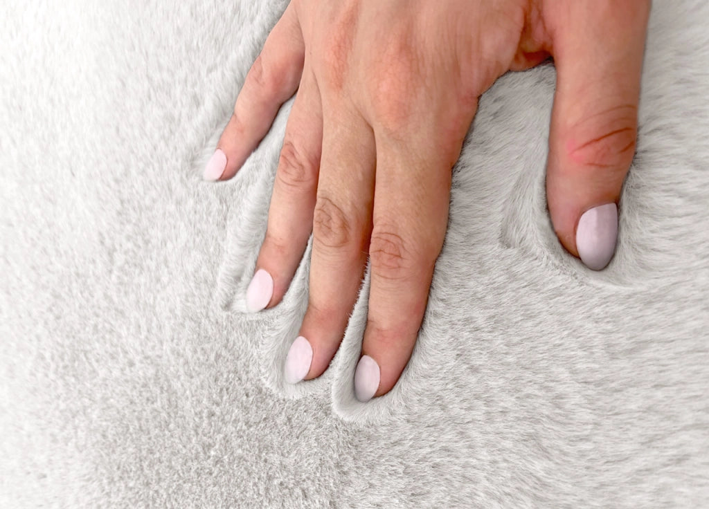 Tappeto Peloso In Pelliccia Ecologica Sagomato Modello Orsetto Varie Forme - 60x90cm - Avorio