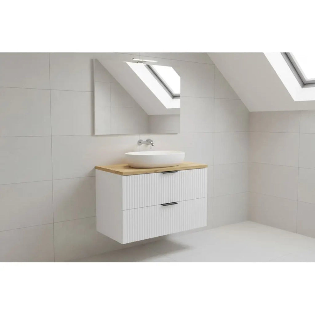 Set da bagno NOXERA 80 cm – Mobile sospeso bianco alpino con piano per lavabo in rovere chiaro