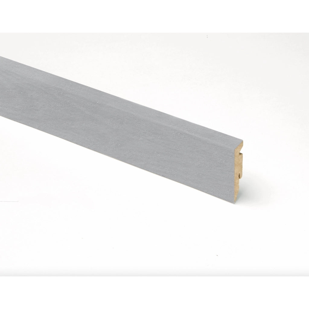 BATTISCOPA RETTO MDF 58X15X2400MM COLOR ALLUMINIO